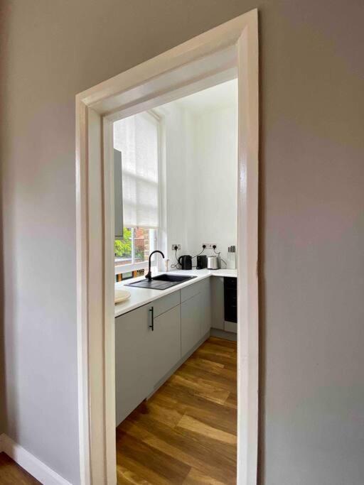 Stylish Studio For 3 Near Regents Park N4 London Kültér fotó